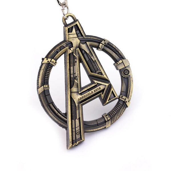 New Marvel The Avengers 4Keychain Superhero Captain America Iron Man Cool Keyring Car key Pendants Accessories Figure Toys